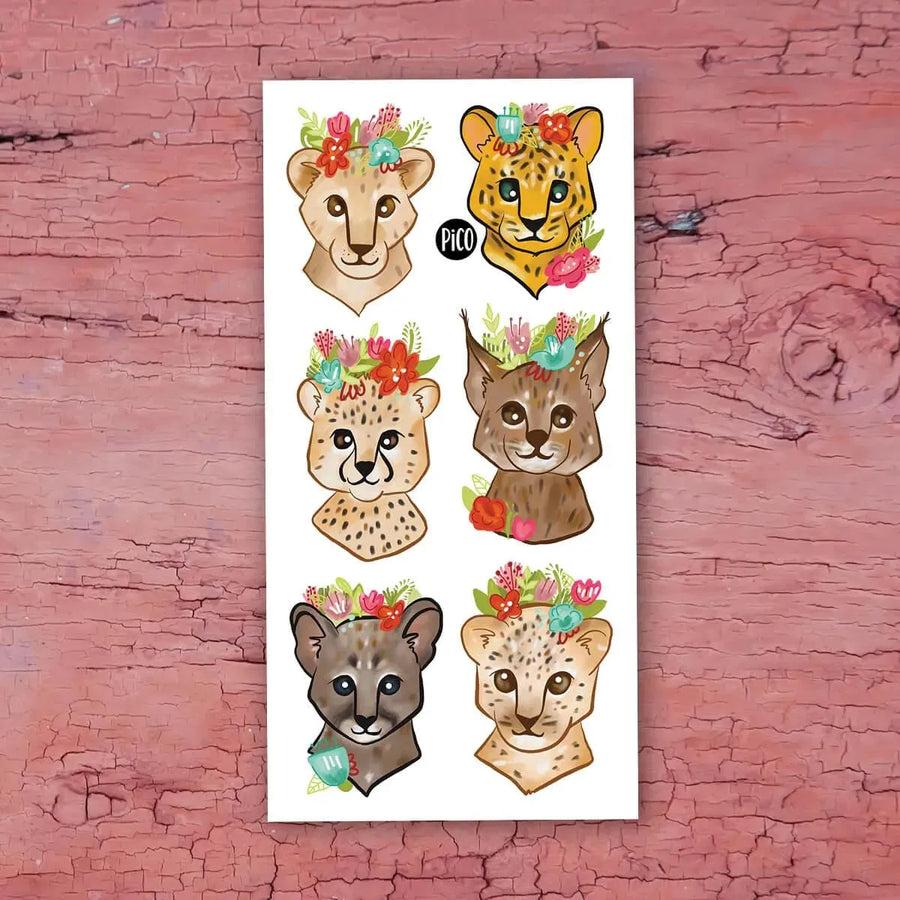 Tatouages temporaires de jolis félins avec des fleurs par PICO Tatoo